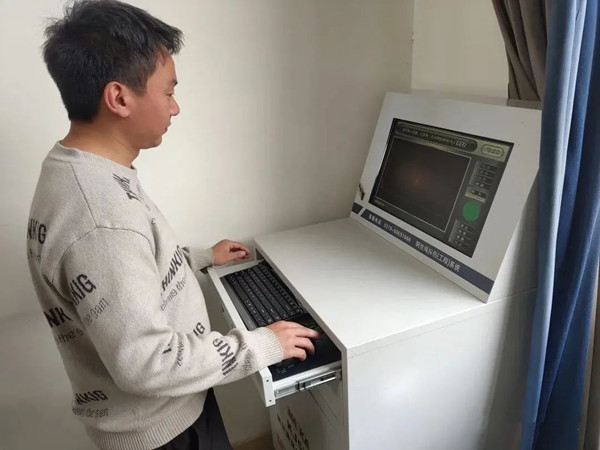 亚洲AV无码精品蜜桃自動探傷係統